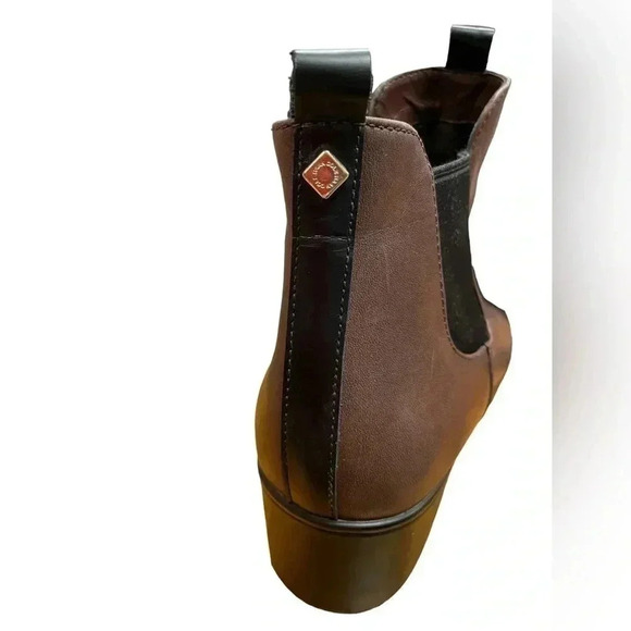 Cole Haan Signature Grandos Waterproof Wedge Brown  Chelsea Boots Size 8.5 - Picture 7 of 12